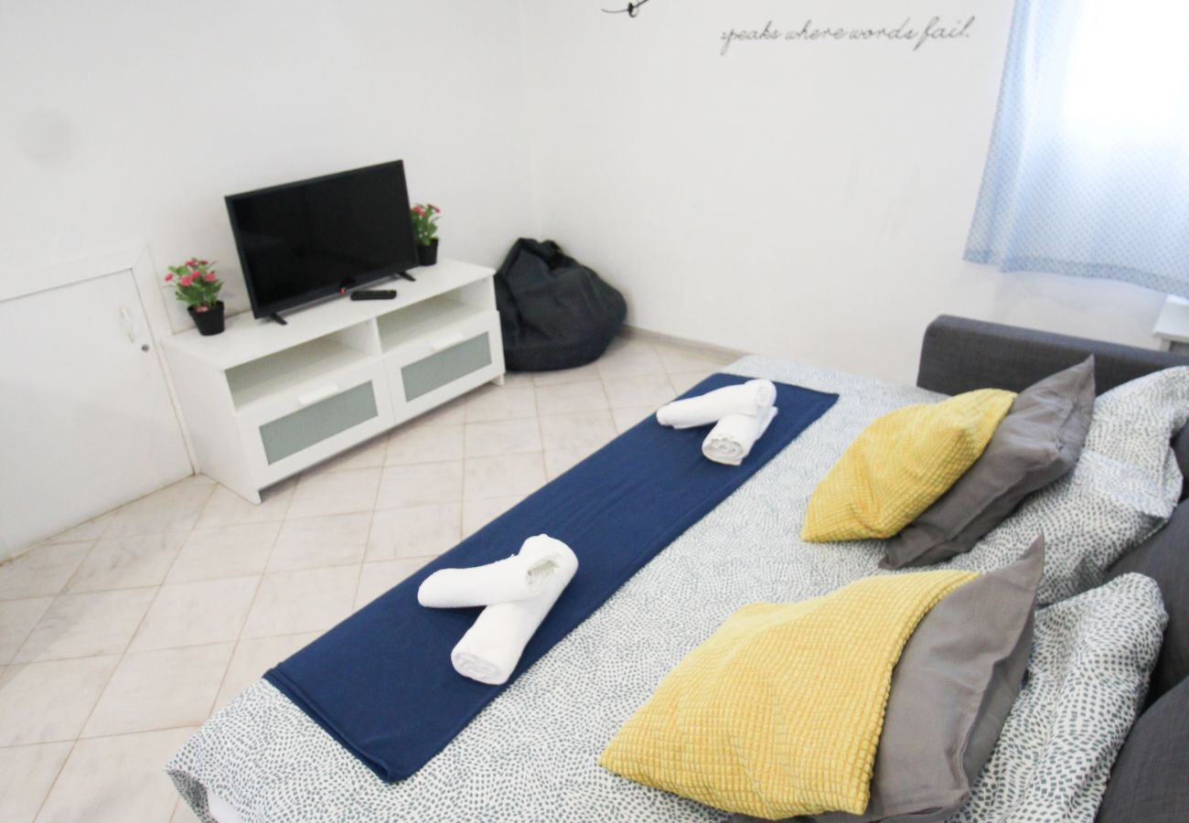 Apartamento em Lisboa - ORIENTE DNA STUDIOS N5