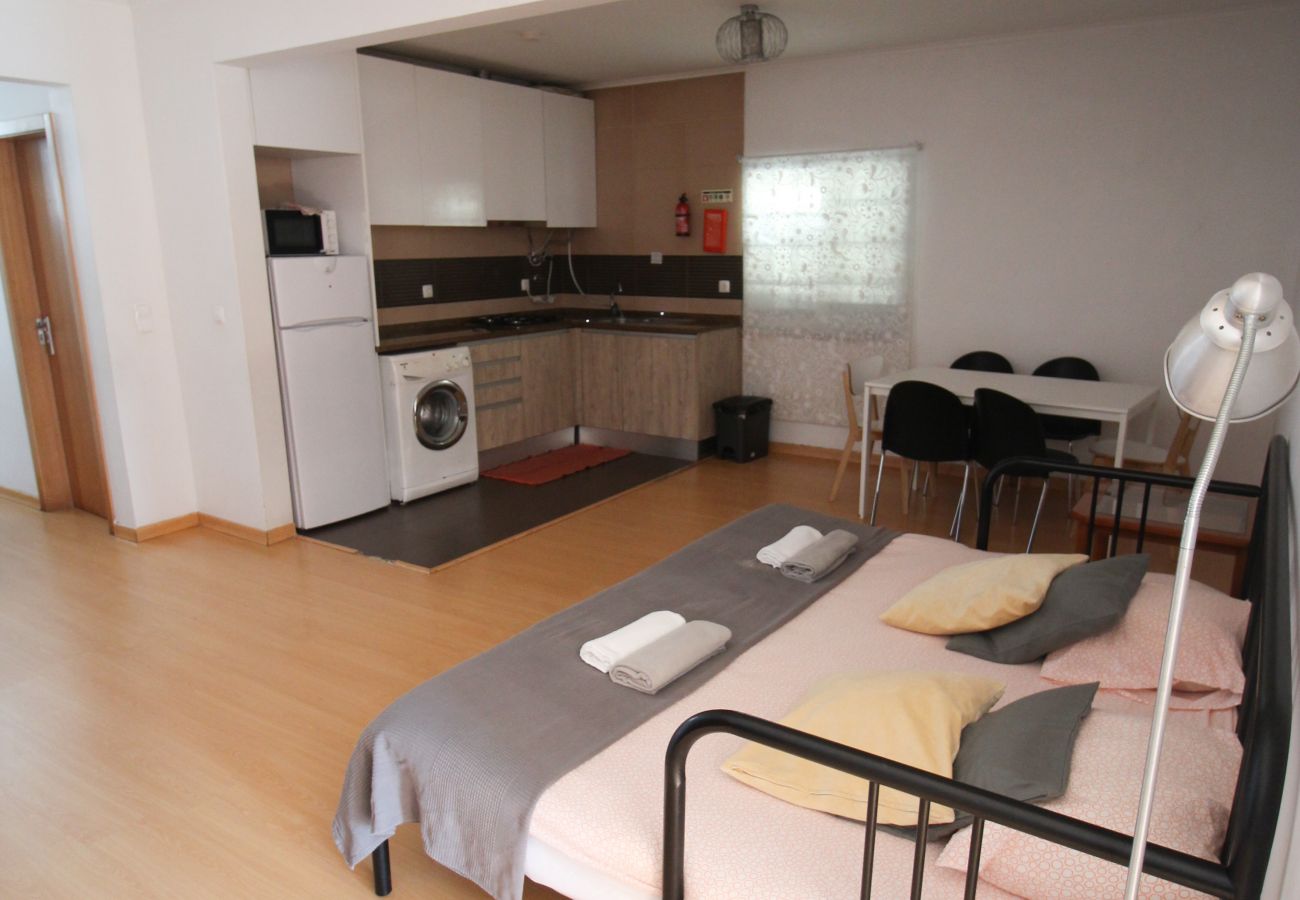 Apartamento em Lisboa - ORIENTE DNA STUDIOS N7