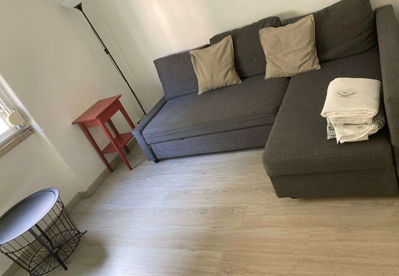 Apartamento em Moscavide - ORIENTE DNA STUDIOS N9