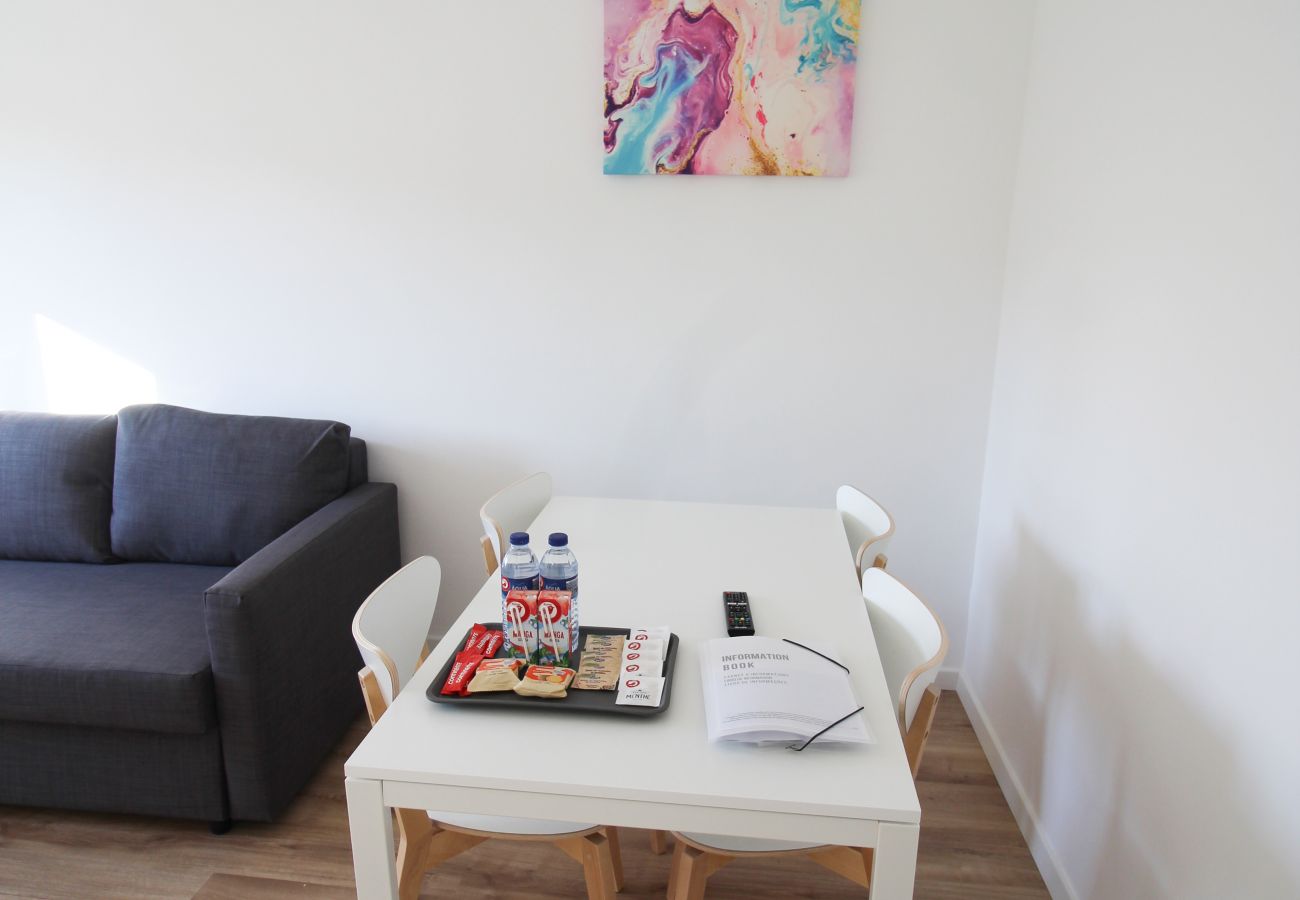 Apartamento en Moscavide - ORIENTE DNA STUDIOS X 2ESQ